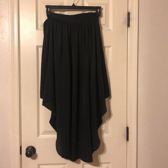 BCBGeneration asymmetrical black skirt - Picture 2 of 2